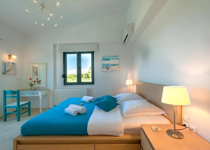 Nefeli Χερσόνησος