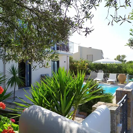 Nefeli Hersonissos (Crete)